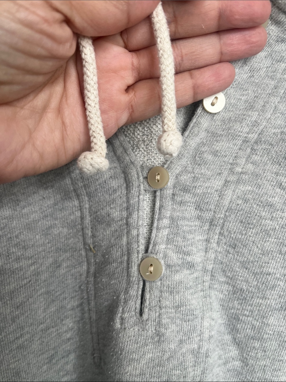 Aerie Mens Gray Hooded Henley Sweatshirt Pullover Medium Pockets * See Photos - Picture 3 of 16